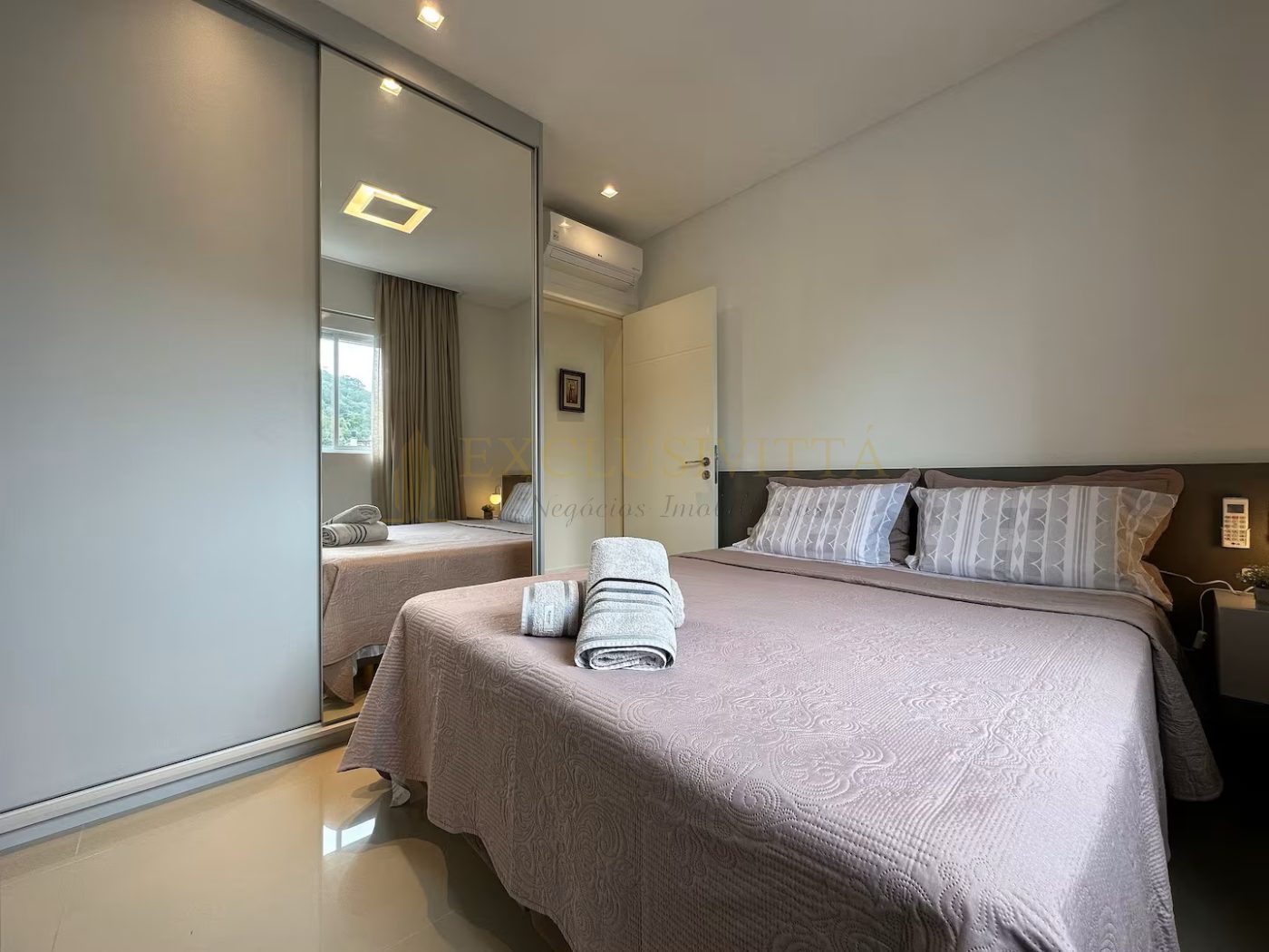Apartamento 4 suítes ALTO PADRÃO para Locação Anual no bairro Pioneiros em Balneário Camboriú