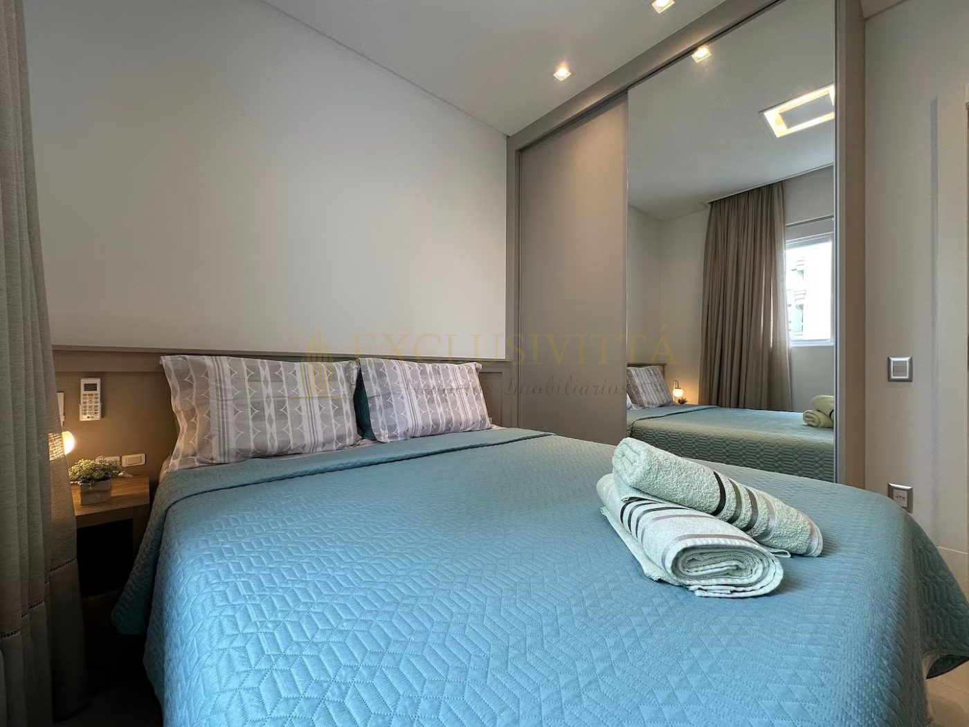 Apartamento 4 suítes ALTO PADRÃO para Locação Anual no bairro Pioneiros em Balneário Camboriú