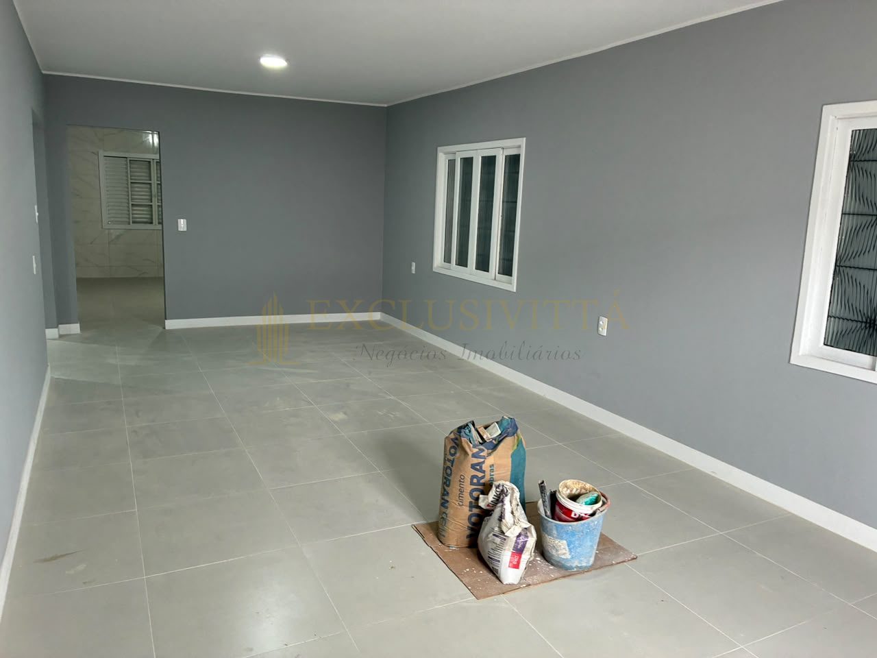 CASA COMERCIAL PARA LOCAÇÃO ANUAL