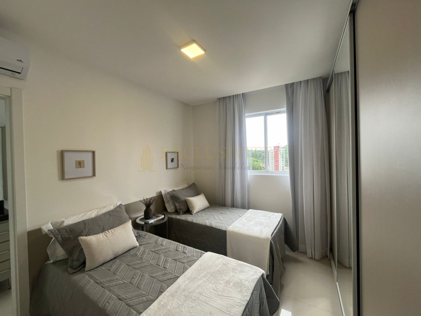 Apartamento 2 suítes para Venda no bairro Pioneiros em Balneário Camboriú