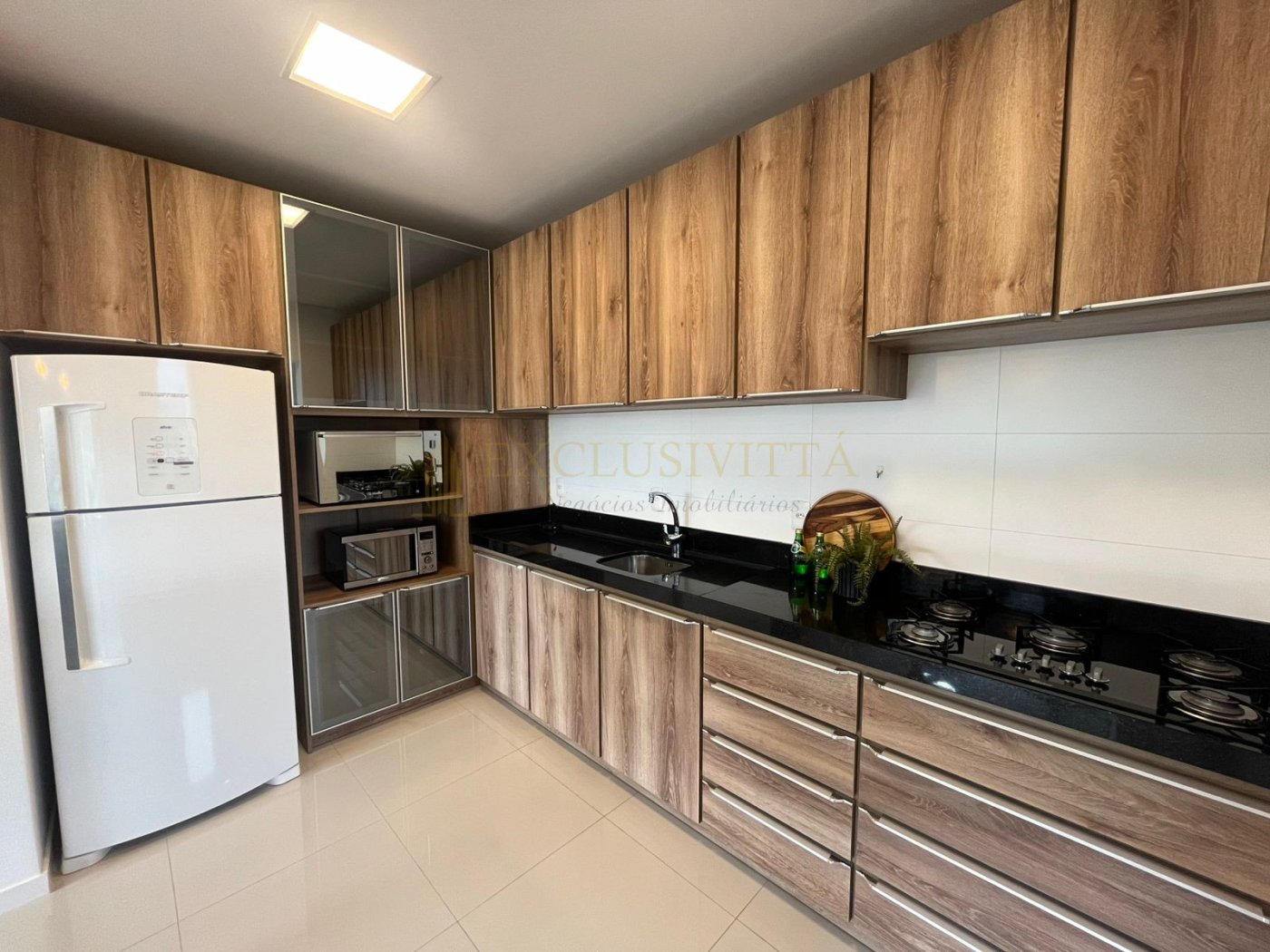 Apartamento 2 suítes para Venda no bairro Pioneiros em Balneário Camboriú