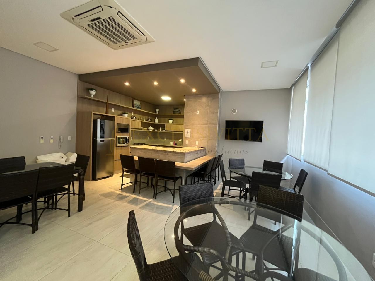 Apartamento 2 suítes para Venda no bairro Pioneiros em Balneário Camboriú