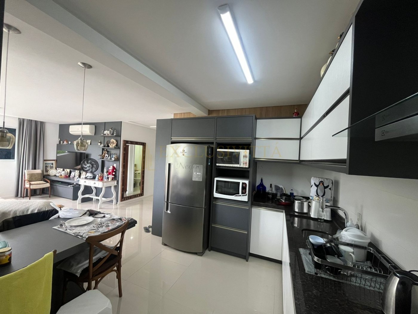 Apartamento 2 suítes para Venda no bairro Pioneiros em Balneário Camboriú