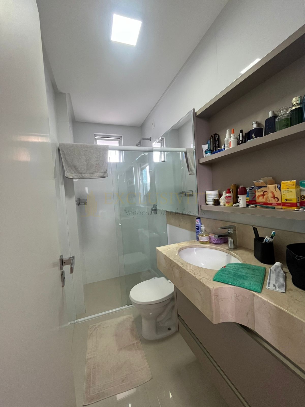 Apartamento 2 suítes para Venda no bairro Pioneiros em Balneário Camboriú