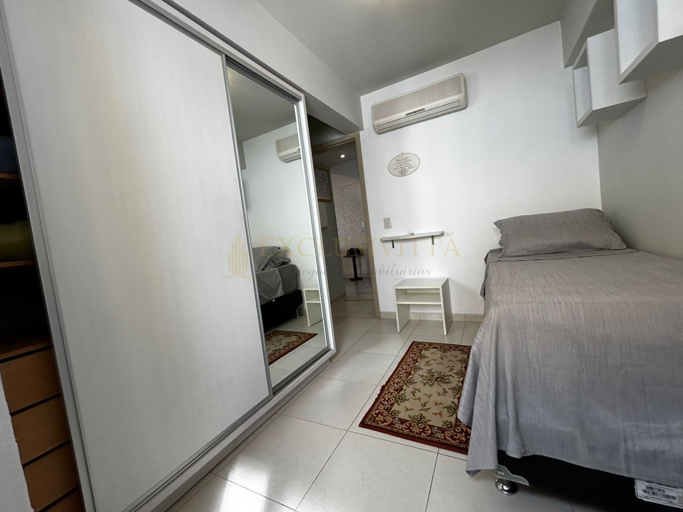 Apartamento com 3 quartos sendo uma suíte a venda na Avenida Atlântica