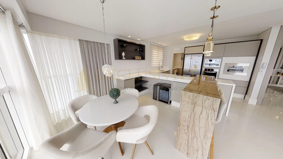 Apartamento pronto para morar na FRENTE MAR, simplesmente MARAVILHOSO!