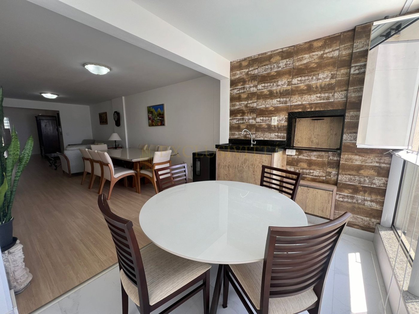 Apartamento 3 quartos para Venda no bairro Centro em Balneário Camboriú