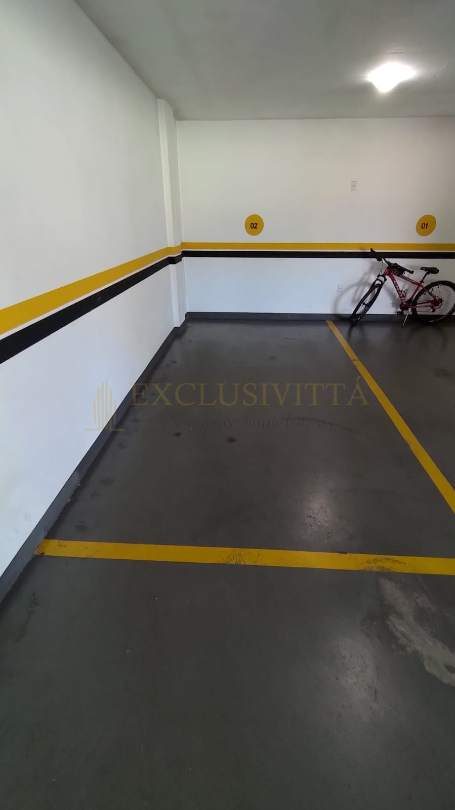 Apartamento à Venda com 2 Dormitórios