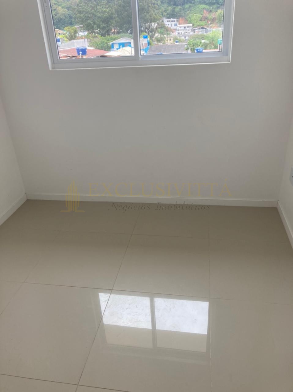 Apartamento à Venda com 2 Dormitórios