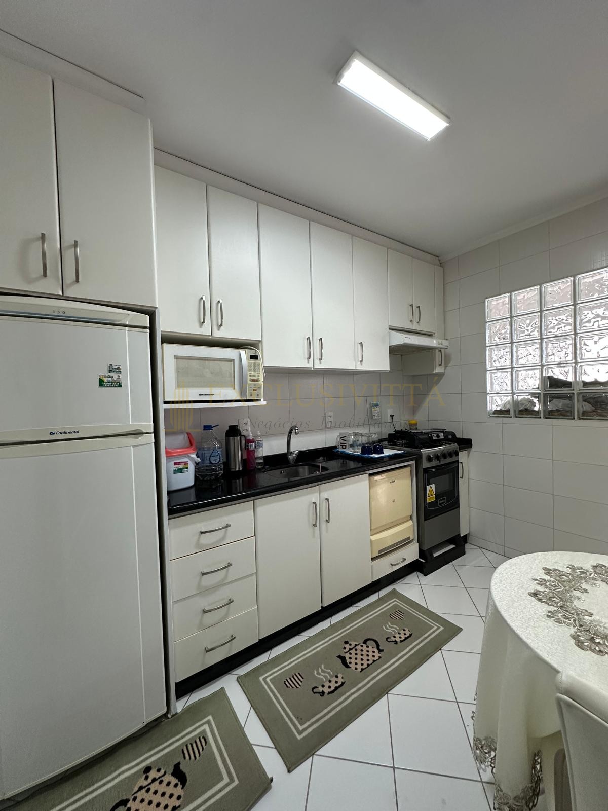 Apartamento 2 quartos para Venda no bairro Centro em Balneário Camboriú