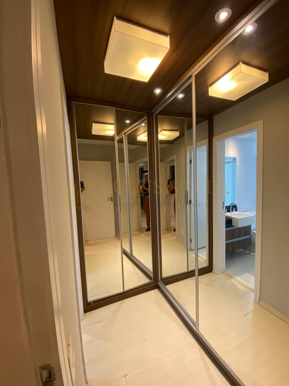 Um Aconchegante Apartamento no Centro de BC