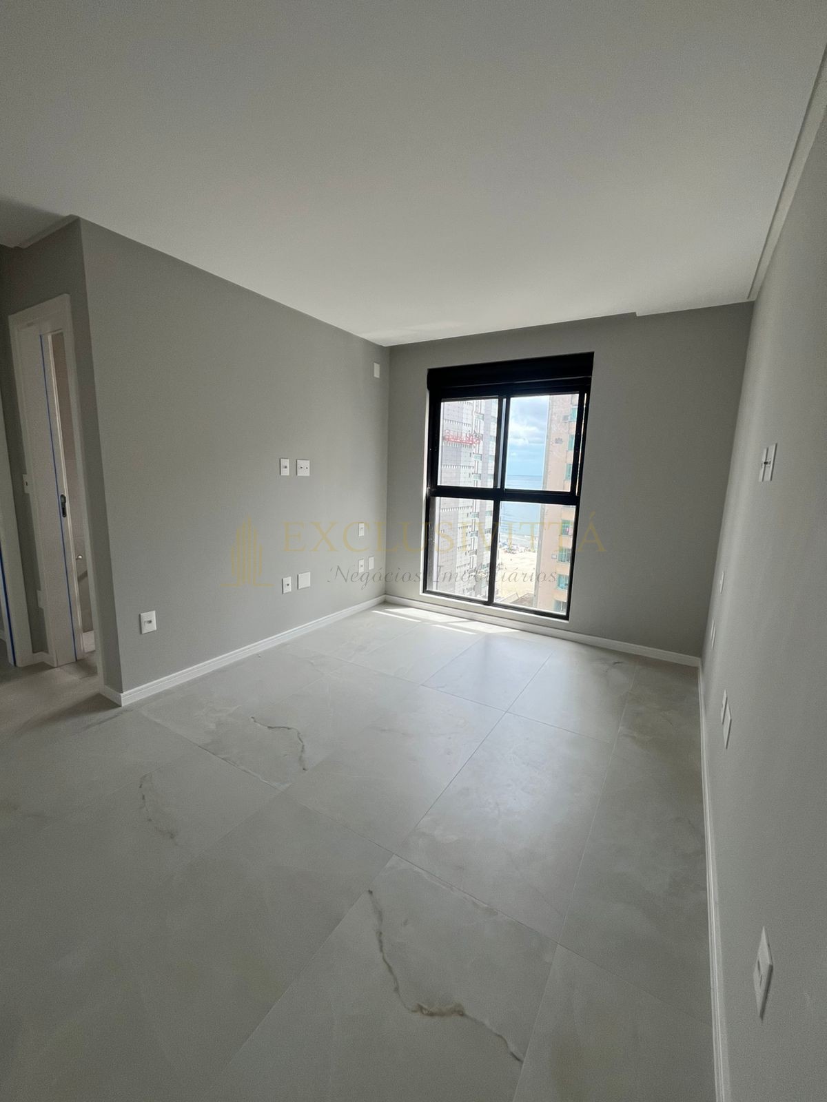 Apartamento 3 suítes para Venda no bairro Centro em Balneário Camboriú