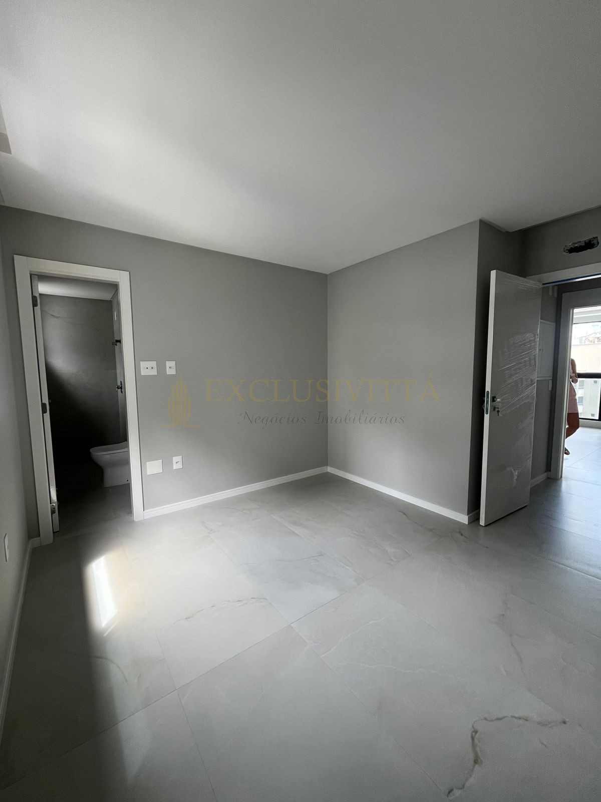 Apartamento 3 suítes para Venda no bairro Centro em Balneário Camboriú