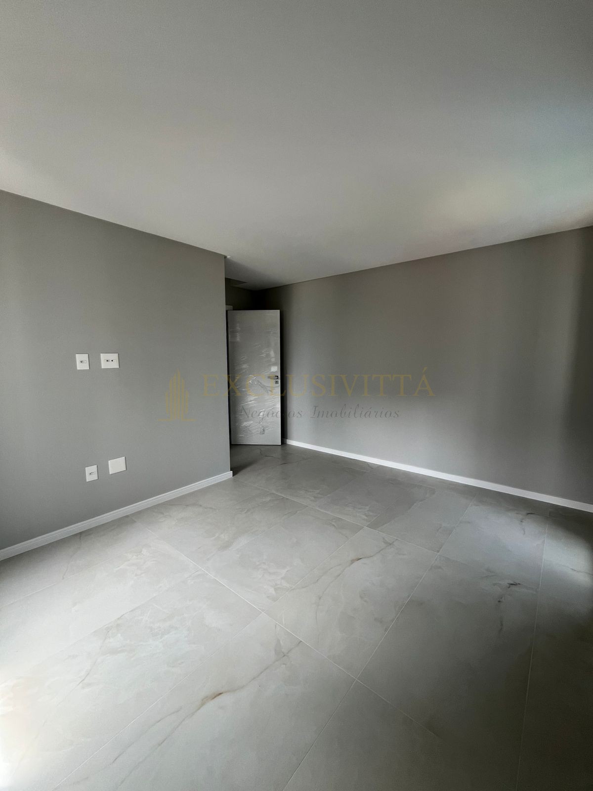 Apartamento 3 suítes para Venda no bairro Centro em Balneário Camboriú