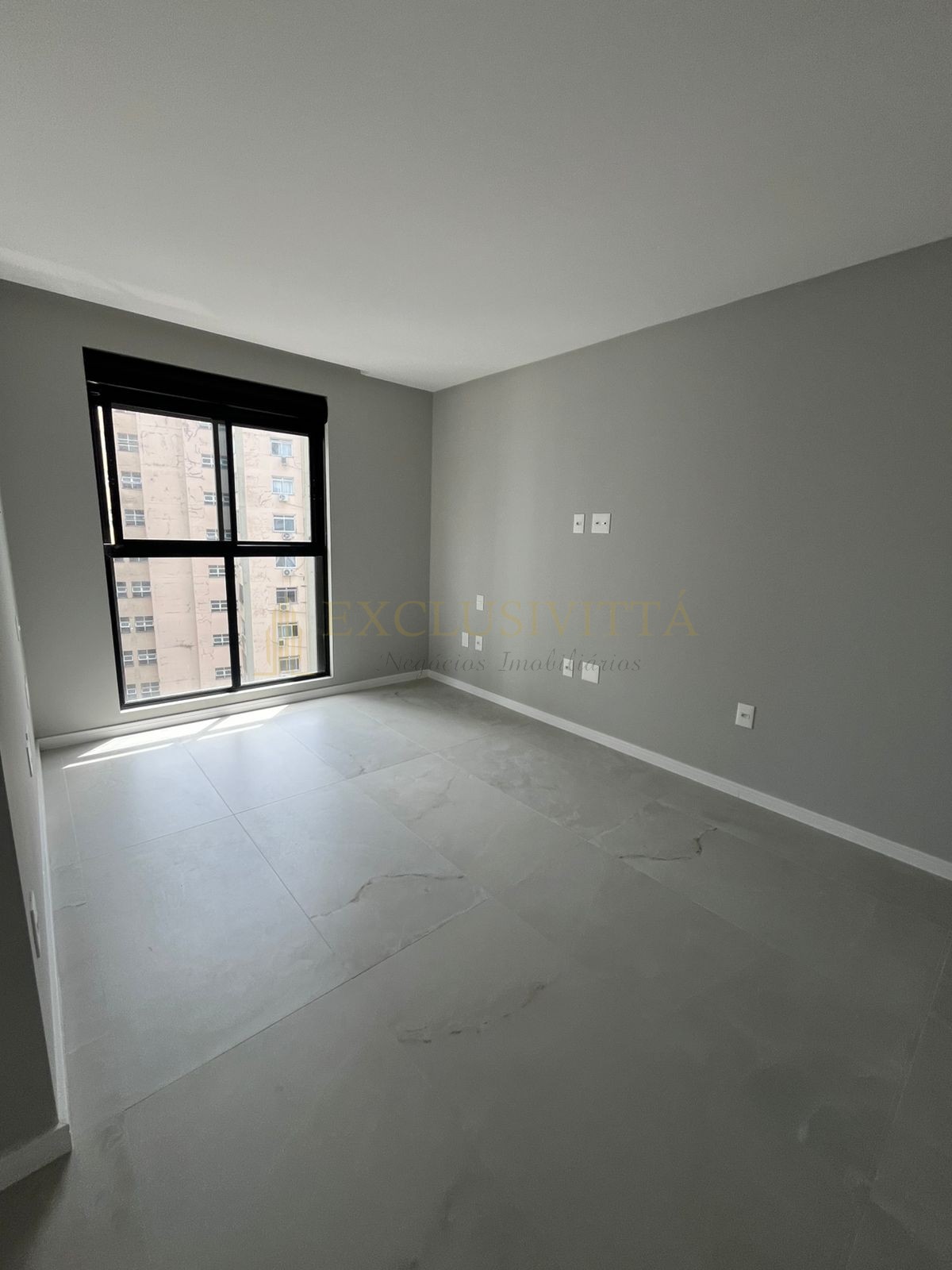 Apartamento 3 suítes para Venda no bairro Centro em Balneário Camboriú