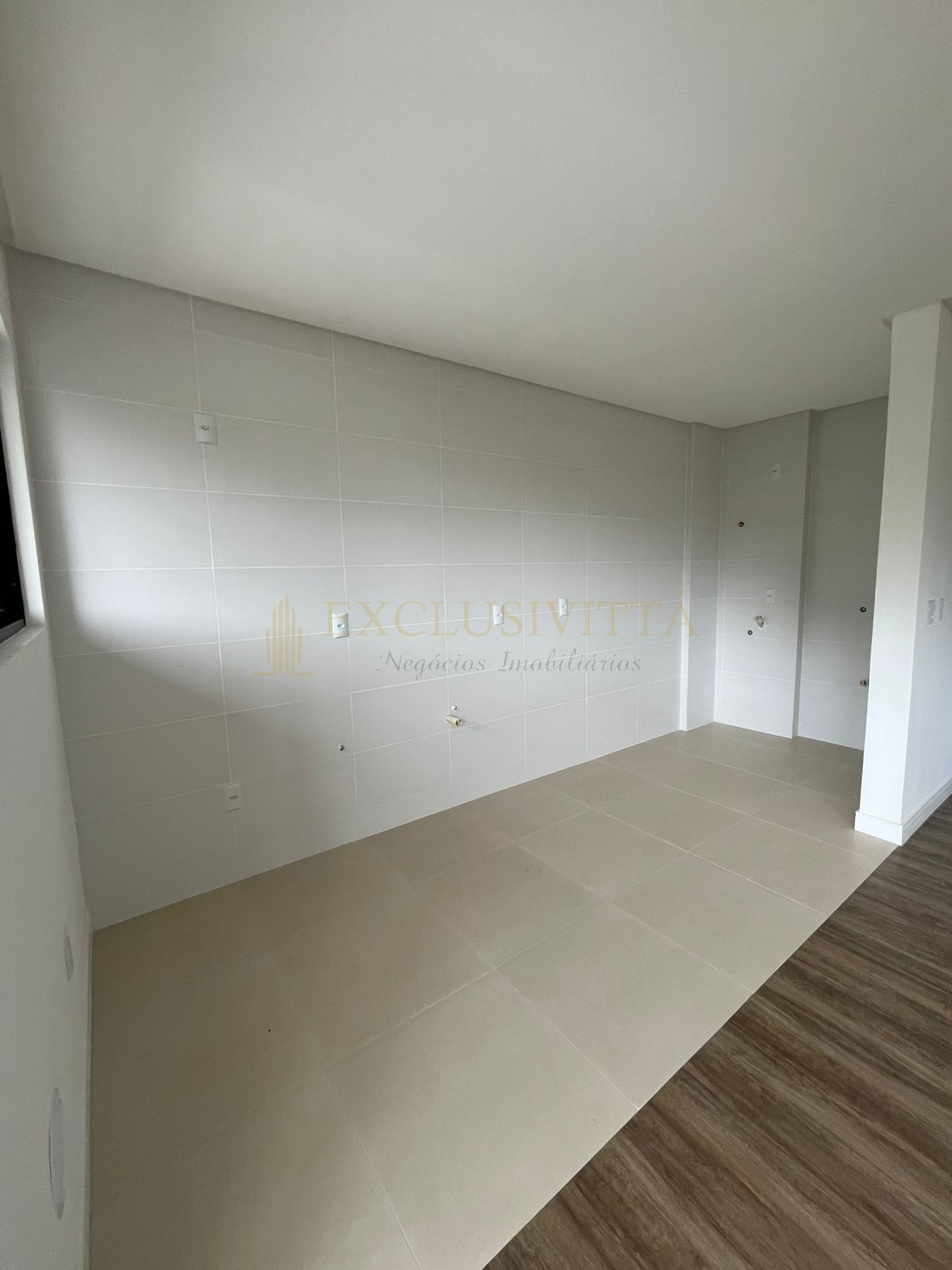 LOFT para Venda no bairro São Francisco de Assis em Camboriú!