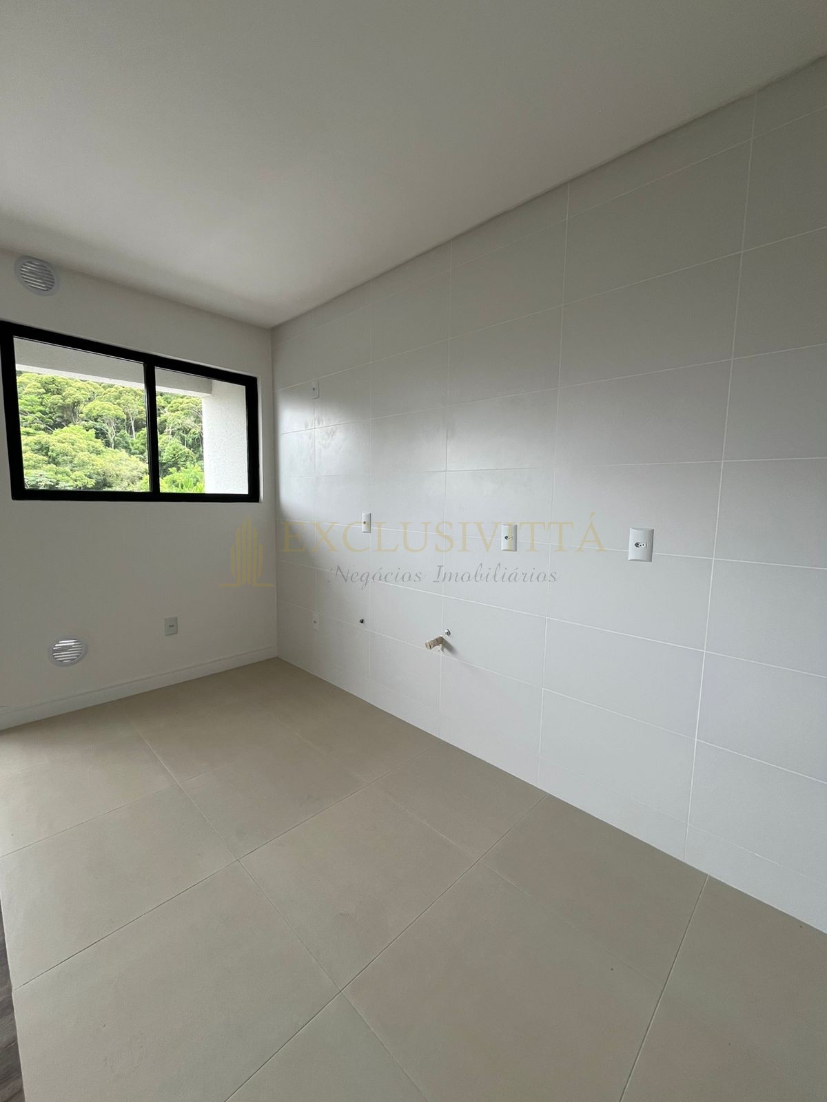 LOFT para Venda no bairro São Francisco de Assis em Camboriú!