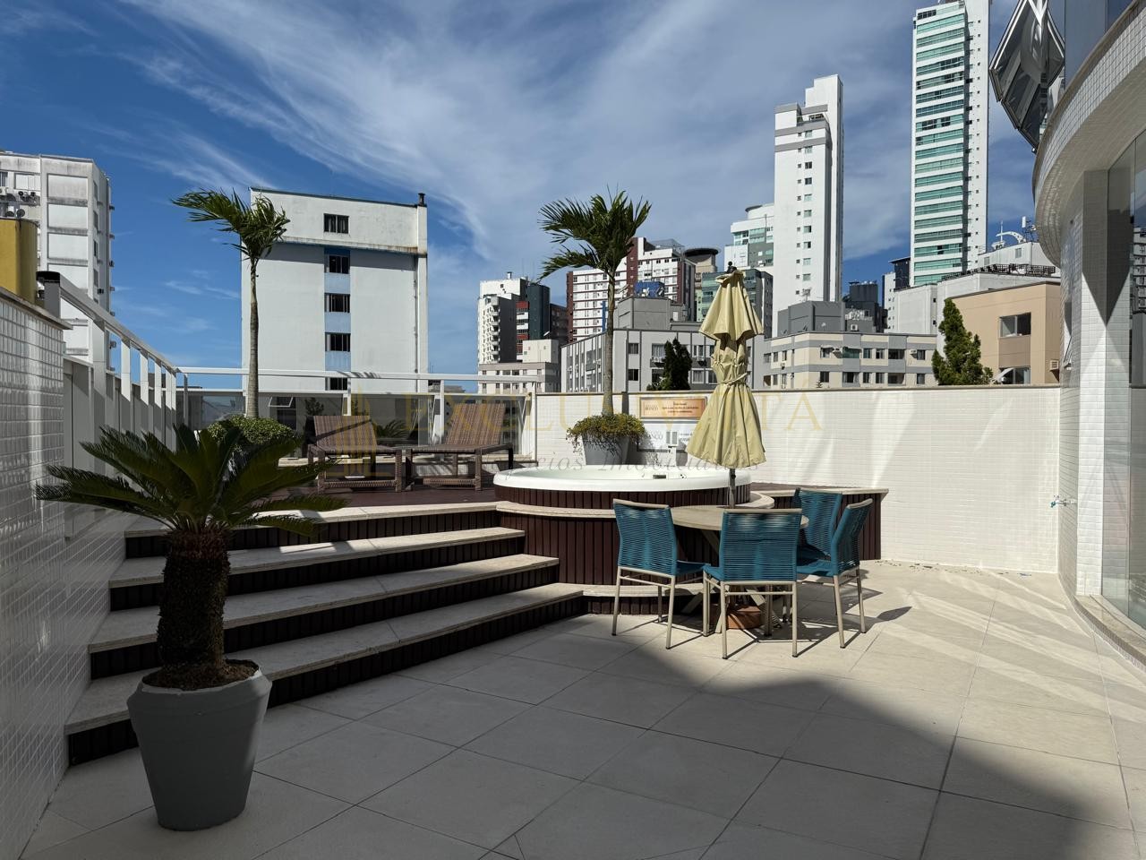 Lindissimo Apartamento e com vista para toda Orla